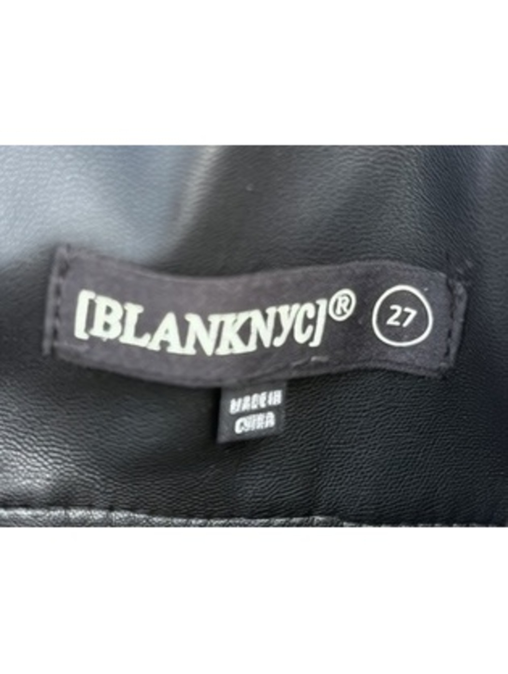 BLANKNYC Black Faux Leather Paperbag Tie Waist Shorts Size 27 NWT - Picture 4 of 4
